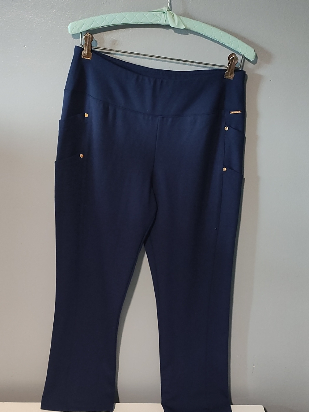 Lauderdale Women’s Navy Blue Pull-On Stretch Pants
